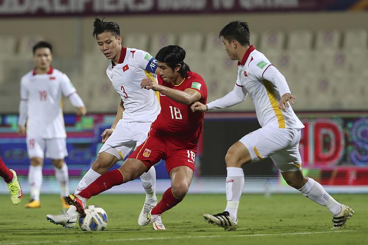 世界杯预选赛中国越南直播的相关图片